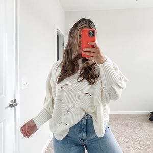 💫SOLD ON IG: Boutique White Sweater